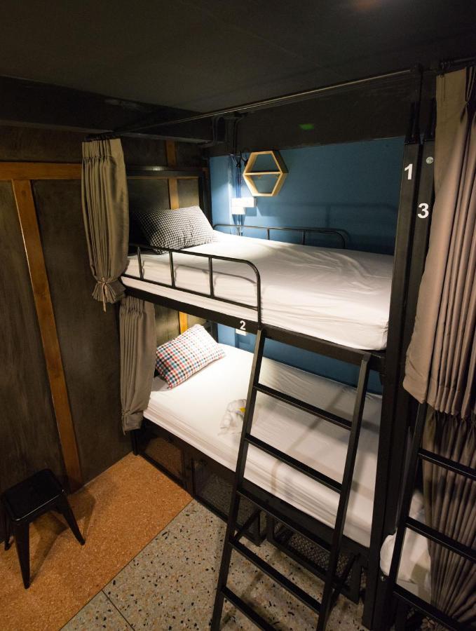 Teegether Hostel Bangkok Eksteriør billede